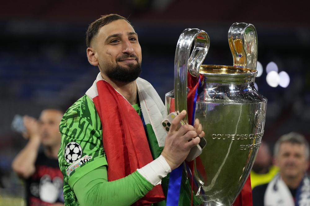 勇士vs鹈鹕伤病报告：库里等8人缺席，小佩顿大概率出战